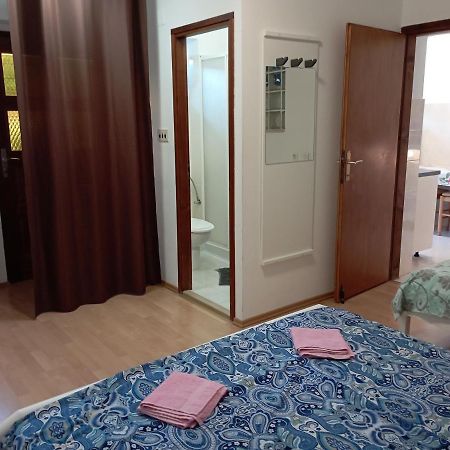 Apartments Mare Novigrad Istria Eksteriør billede