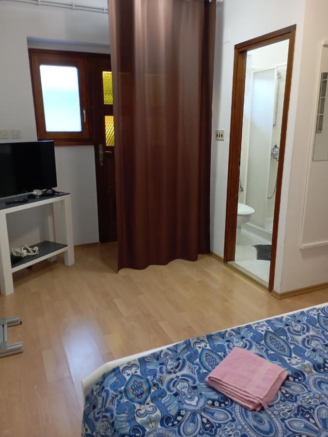Apartments Mare Novigrad Istria Eksteriør billede
